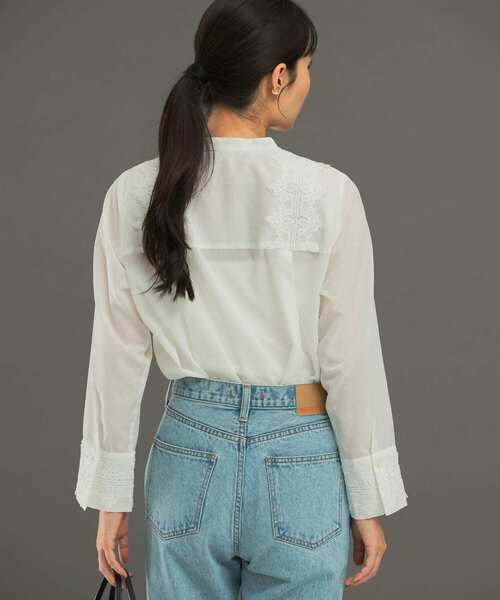 URBAN RESEARCH ROSSO WOMEN(アーバンリサーチ ロッソ)の「ウォッシャブルデザインレースシャツ(シャツ/ブラウス・レディース・ホワイト/ミント/ブラック・FREE)」の12枚目の写真