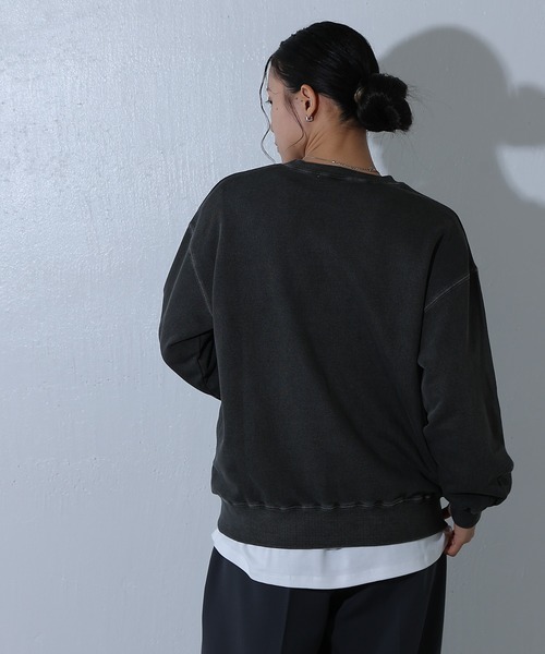 COLONY 2139（コロニートゥーワンスリーナイン）の「製品染め裏毛プルオーバー（スウェット・レディース・チャコールグレー/ベージュ/ネイビー/ライトグレー・FREE）」の6枚目の写真