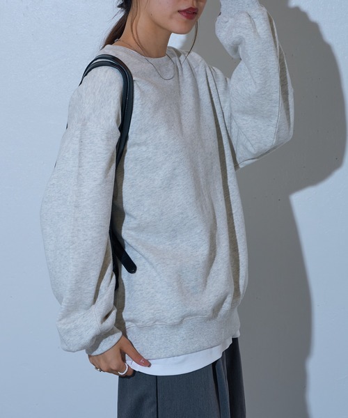 COLONY 2139（コロニートゥーワンスリーナイン）の「製品染め裏毛プルオーバー（スウェット・レディース・チャコールグレー/ベージュ/ネイビー/ライトグレー・FREE）」の13枚目の写真