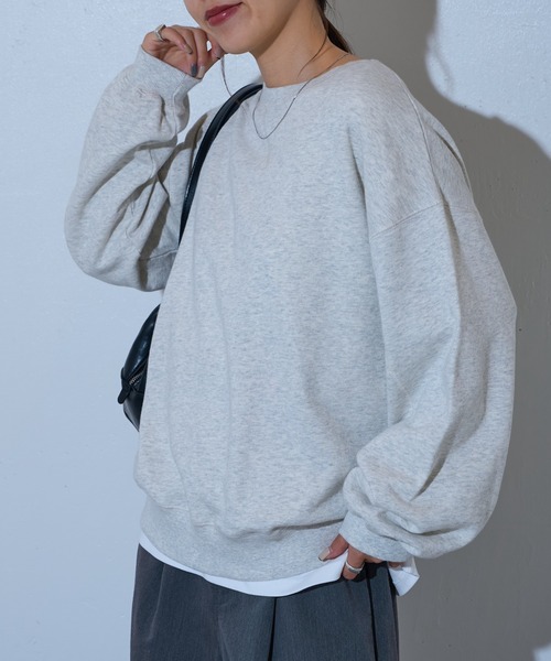 COLONY 2139（コロニートゥーワンスリーナイン）の「製品染め裏毛プルオーバー（スウェット・レディース・チャコールグレー/ベージュ/ネイビー/ライトグレー・FREE）」の16枚目の写真