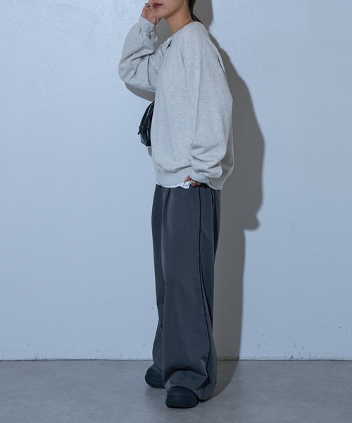 COLONY 2139（コロニートゥーワンスリーナイン）の「製品染め裏毛プルオーバー（スウェット・レディース・チャコールグレー/ベージュ/ネイビー/ライトグレー・FREE）」の20枚目の写真