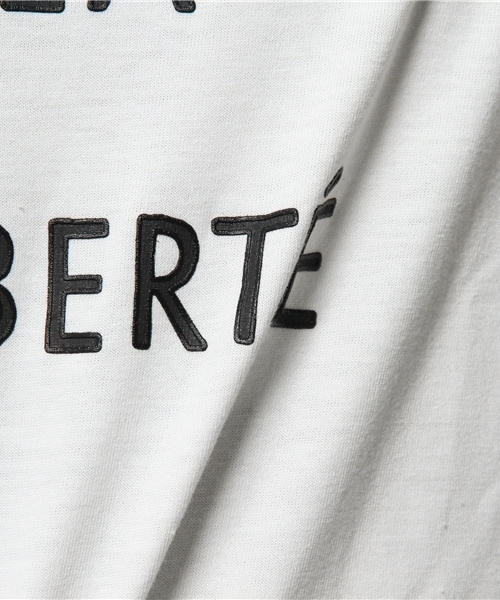 ikka（イッカ）の「フレンチロゴVネックTEE（Tシャツ/カットソー・メンズ・ボルドー/ネイビー/オフホワイト・SMALL/LARGE/MEDIUM/X-LARGE）」の9枚目の写真