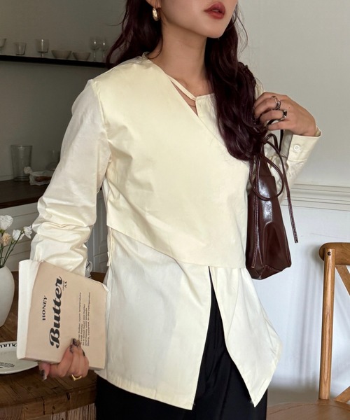 efill(エフィル)の「ウエスト 切り替え ブラウス シャツ(シャツ/ブラウス・レディース・ベージュ・FREE)」の1枚目の写真