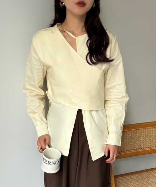 efill(エフィル)の「ウエスト 切り替え ブラウス シャツ(シャツ/ブラウス・レディース・ベージュ・FREE)」の9枚目の写真