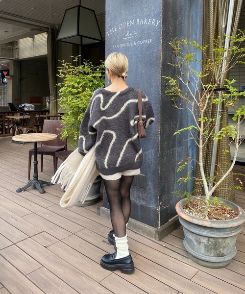 Vネックニュアンスニット（ニット/セーター）｜raffime（ラフィミー