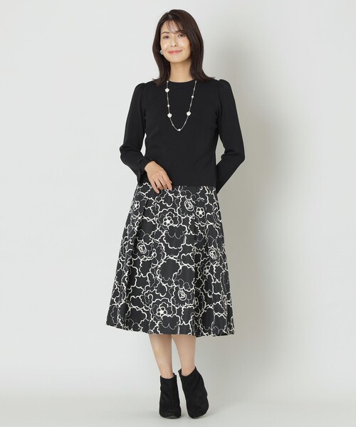 新品☆タグ付き TO BE CHIC カメリアプリントスカート カメリアxリボンプリントシフォンスカート | msgracy