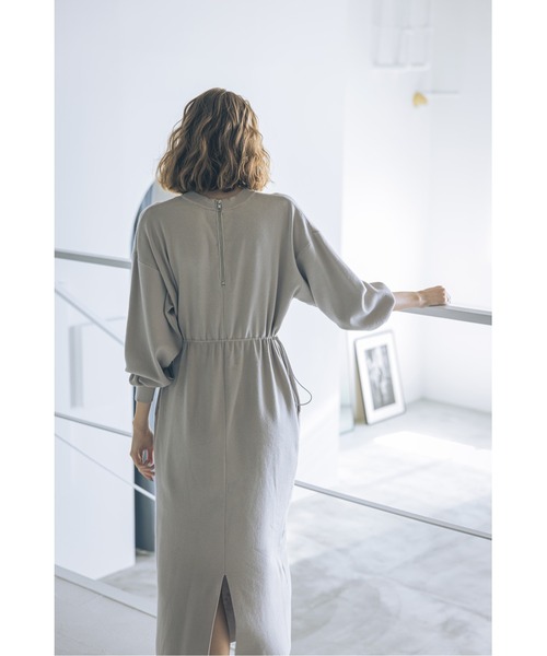 〜6/14で終了 Tostalgic Clothing ワンピース GUESS Originals Utility Zip Dress ワンピース | GUESS(ゲス
