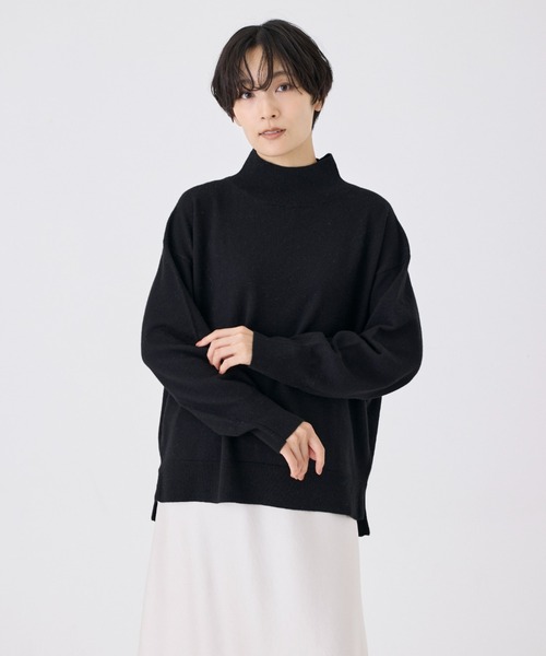 INED（イネド）の「【洗えるウール100％ニット】ハイネックプルオーバーニット「オーストラリアメリノウール」（ニット/セーター・レディース・サックスブルー/ブラック/オフホワイト/ブルー/サンドグレー/ラベンダー/イエロー・9号/11号）」の13枚目の写真