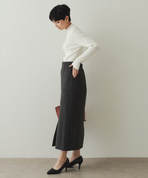 OPAQUE.CLIP(オペークドットクリップ)の「◆《5color/S-LLsize》もちもちハイネックリブニット【洗濯機洗い可】(ニット/セーター・レディース・ブラック/グレー系4/ブルー/ホワイト/ボルドー・36/38/40/42)」の8枚目の写真