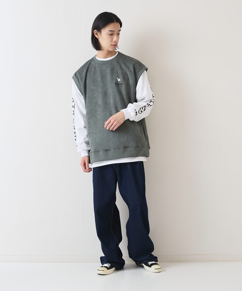 (What it isNt)ART BY MARKGONZALES(ワットイットイズント)の「【(What it isNt)ART BY MARKGONZALES / (ワットイットイズント) アートバイマークゴンザレス】 スエードタッチベスト ロンT リアルレイヤード 2枚セット ユニセックス(Tシャツ/カットソー・メンズ・ブラック/カーキ/ブルー・MEDIUM/LARGE/X-LARGE)」の5枚目の写真