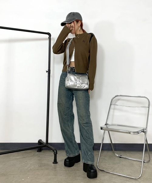 non-hedge(ノンヘッジ)の「ロゴ刺繍リングジップショート丈ニットプルオーバー(ニット/セーター・レディース・カーキ/ブラック/オフホワイト/グレー/ベージュ・FREE)」の13枚目の写真
