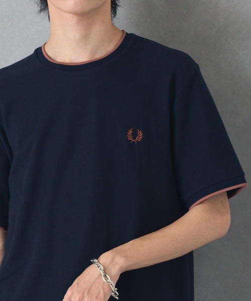 FRED PERRY(フレッドペリー)の「【FRED PERRY】CREPE PIQUE T-SHIRT フレッドペリー ワンポイントロゴ刺繍 クレープピケTシャツ M8585(Tシャツ/カットソー・メンズ・ネイビー/アイボリー/ライトブルー・S/M/L)」の3枚目の写真