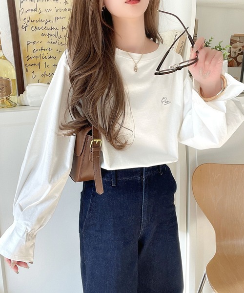 classicalelf(クラシカルエルフ)の「愛らしさを纏った。綿100%英字胸刺繍キャンディースリーブシルケットカットソー(長袖)(Tシャツ/カットソー・レディース・ホワイト/ライトグレー/グレイッシュベージュ/ブラック/グリーン/ブルー・MEDIUM/X-LARGE/SMALL/LARGE)」の22枚目の写真