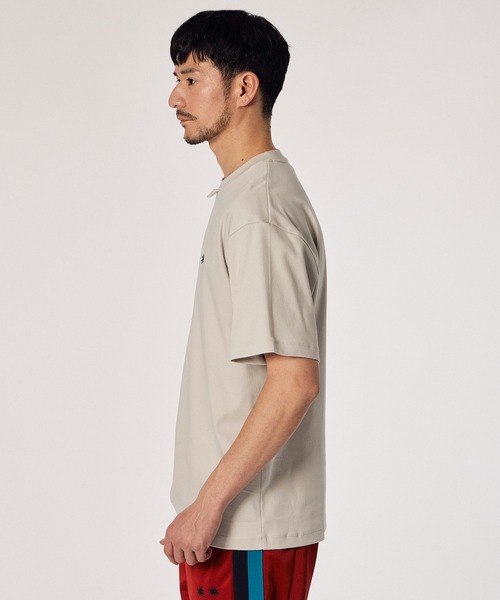 LANVIN en Bleu(ランバンオンブルー)の「【LANVIN en Bleu ESSENTIAL】CATINAT / ”マルグリット” Tシャツ(Tシャツ/カットソー・メンズ・ベージュ/ライトブルーグレー/ホワイト/ブラック・SMALL/MEDIUM/LARGE/X-LARGE/XX-LARGE)」の13枚目の写真