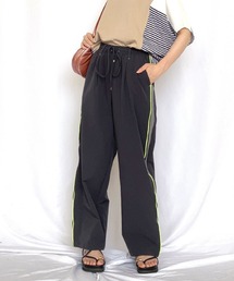 サイドラインパンツ