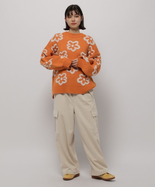 niko and...(ニコアンド)の「フラワージャガードニットプルオーバー(ニット/セーター・レディース・オレンジ/アイボリー/ブラック・FREE)」の7枚目の写真