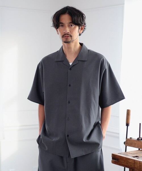 B:MING by BEAMS（ビーミングバイビームス）の「＜ビジカジ対応＞ 速乾 ポリエステル オープンカラー ハーフスリーブ シャツ（シャツ/ブラウス・メンズ・グレー/ブラック・S/M/L/XL）」の2枚目の写真