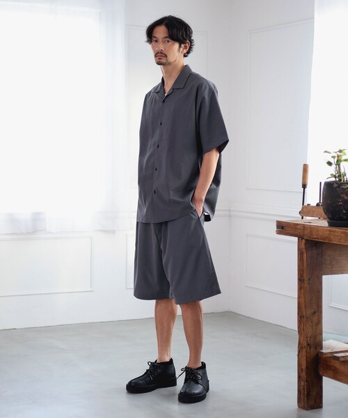 B:MING by BEAMS（ビーミングバイビームス）の「＜ビジカジ対応＞ 速乾 ポリエステル オープンカラー ハーフスリーブ シャツ（シャツ/ブラウス・メンズ・グレー/ブラック・S/M/L/XL）」の4枚目の写真
