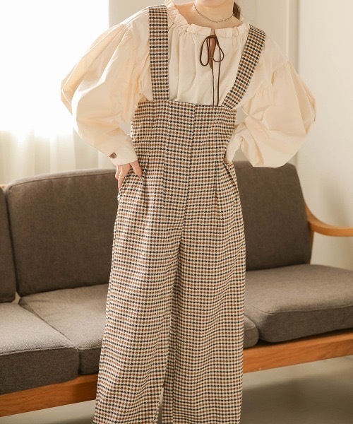 Bab(バブ)の「ハイウエストサロペット(サロペット/オーバーオール・レディース・ブラウン/ベージュ/ブラック・MEDIUM)」の6枚目の写真