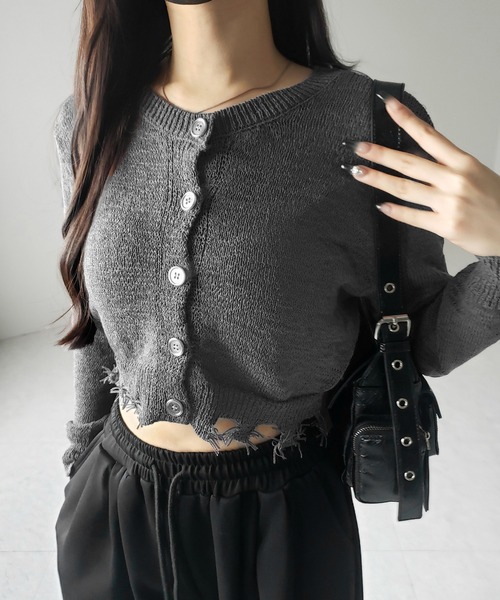 me+em select(ミームセレクト)の「※※【 3color 】ダメージシアーニットショートカーディガン / damage sheer knit short cardigan(カーディガン/ボレロ・レディース・グレー/ブラック/アイボリー・FREE)」の10枚目の写真
