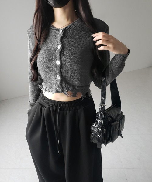 me+em select(ミームセレクト)の「※※【 3color 】ダメージシアーニットショートカーディガン / damage sheer knit short cardigan(カーディガン/ボレロ・レディース・グレー/ブラック/アイボリー・FREE)」の4枚目の写真