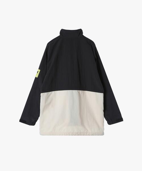 agnes b.（アニエスベー）の「agnes b. x HELLY HANSEN NF ウィンドブレーカー（ブルゾン・レディース・ブラック・LARGE/X-LARGE/MEDIUM/SMALL）」の2枚目の写真