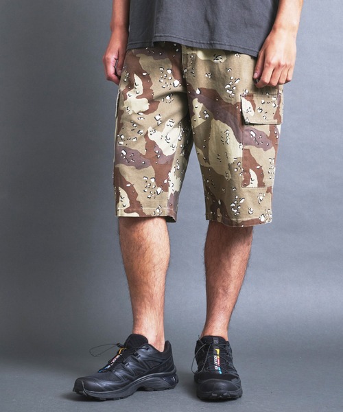 Magine（マージン）の「【SELECT】IR:MILITARY CAMO CARGO SHORTS/ミリタリー カモフラージュ カーゴショーツ（カーゴパンツ・メンズ・ウッドランド/デザートカモ・M/L）」の2枚目の写真