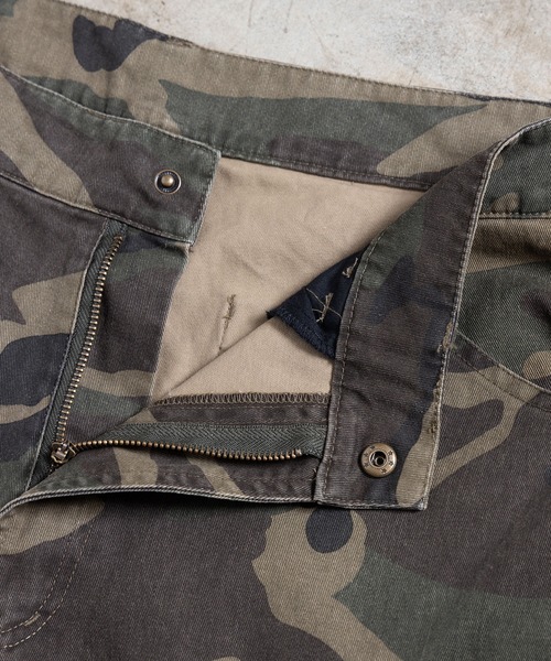 Magine（マージン）の「【SELECT】IR:MILITARY CAMO CARGO SHORTS/ミリタリー カモフラージュ カーゴショーツ（カーゴパンツ・メンズ・ウッドランド/デザートカモ・M/L）」の11枚目の写真