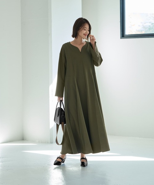 STYLE DELI(スタイルデリ)の「【LUXE】フロントファスナー微配色ワンピース(ワンピース・レディース・カーキ/ベージュ系その他・MEDIUM/SMALL)」の10枚目の写真