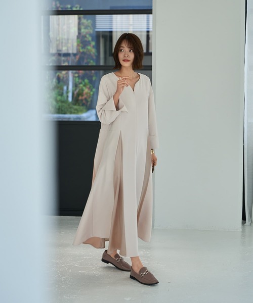 STYLE DELI(スタイルデリ)の「【LUXE】フロントファスナー微配色ワンピース(ワンピース・レディース・カーキ/ベージュ系その他・MEDIUM/SMALL)」の9枚目の写真