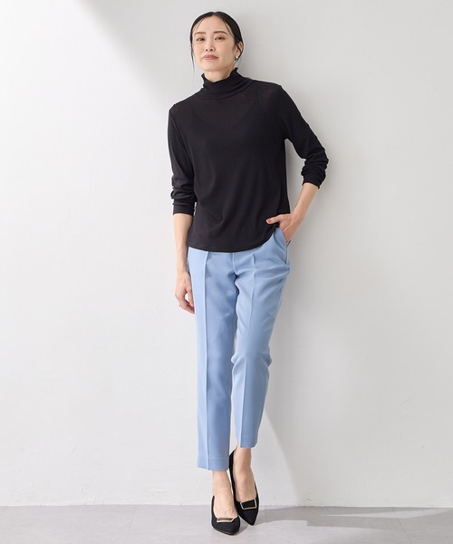A/C DESIGN BY ALPHA CUBIC（エーシーデザインバイアルファキュービック）の「【セットアップ対応】美モーションストレッチテーパードパンツ（スラックス・レディース・ブラック/ライトグレー/サックスブルー/ベージュ/ネイビー・70/61/64/67）」の13枚目の写真