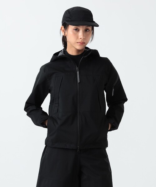 BEAMS GOLF(ビームスゴルフ)の「〈WOMEN〉B.G.THREE / ALL-TIME 撥水 PCU ジャケット(ブルゾン・レディース・ネイビー/ブラック・MEDIUM/LARGE)」の6枚目の写真