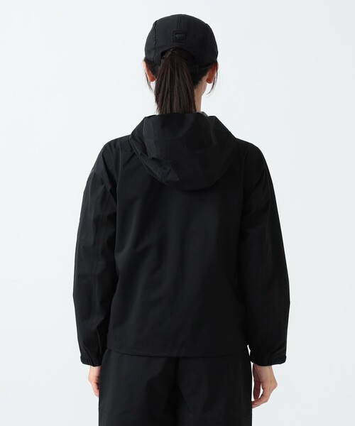 BEAMS GOLF(ビームスゴルフ)の「〈WOMEN〉B.G.THREE / ALL-TIME 撥水 PCU ジャケット(ブルゾン・レディース・ネイビー/ブラック・MEDIUM/LARGE)」の10枚目の写真