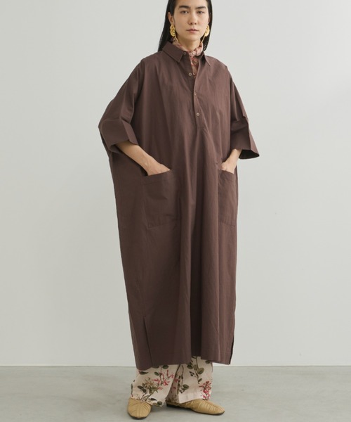 Libra Cue(リブラ キュー)の「ボタニカルプリントコクーンシルエットイージーパンツ(スラックス・レディース・アイボリー/ブラック・FREE)」の14枚目の写真