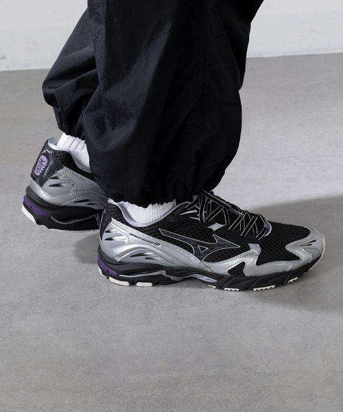 MIZUNO(ミズノ )の「【MIZUNO】Wave Rlder 10 D1GA250601/D1GA243108(スニーカー・メンズ・シルバー/ブラック・28.5cm/28cm/27.5cm/27cm/26.5cm)」の19枚目の写真