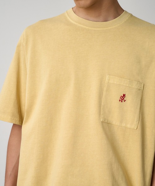 Gramicci（グラミチ）の「ONE POINT TEE PIGT DYED｜ワンポイントTシャツピグメントダイ Gramicci グラミチ（Tシャツ/カットソー・メンズ・オリーブ系/ナチュラル/ブラウン/マスタード/ネイビー/レッド/イエロー・S/L/XL/XXL/M）」の6枚目の写真