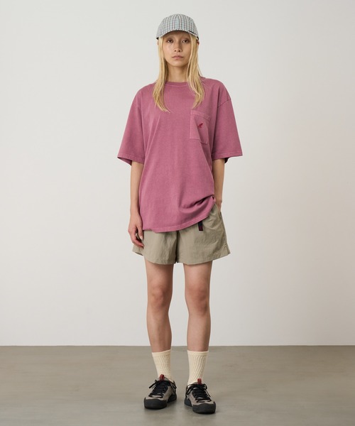 Gramicci（グラミチ）の「ONE POINT TEE PIGT DYED｜ワンポイントTシャツピグメントダイ Gramicci グラミチ（Tシャツ/カットソー・メンズ・オリーブ系/ナチュラル/ブラウン/マスタード/ネイビー/レッド/イエロー・S/L/XL/XXL/M）」の18枚目の写真