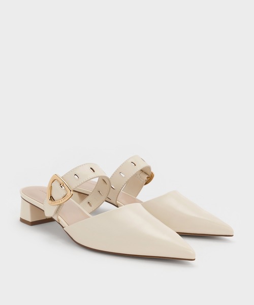CHARLES & KEITH(チャールズ & キース)の「Sepphe セフェ メタリックバックル ポインテッドトゥヒールミュール(パンプス・レディース・ブラック/ブラウン/クリーム・22.5cm/23cm/23.5cm/24.5cm/25cm/25.5cm/26.5cm)」の20枚目の写真