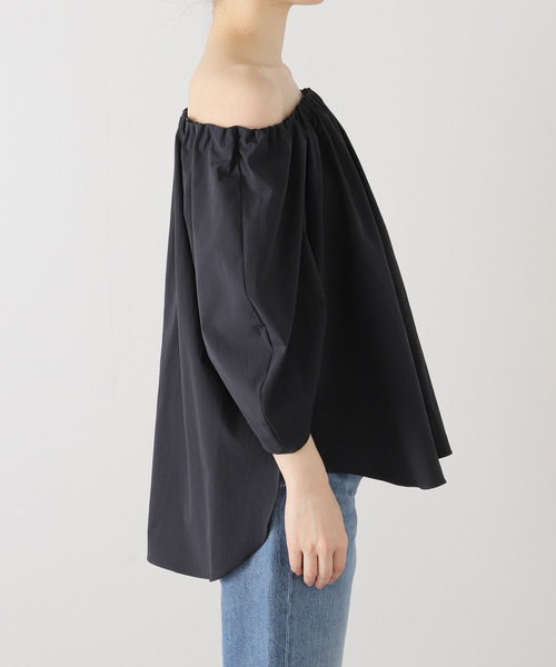 La TOTALITE（ラトータリテ）の「【洗える】オフショルブラウス（シャツ/ブラウス・レディース・ネイビー/イエロー・FREE）」の15枚目の写真