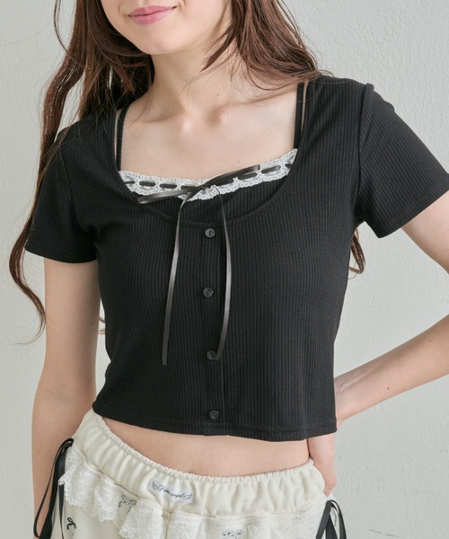 OLIVE des OLIVE(オリーブデオリーブ)の「レースリボンレイヤードトップス(Tシャツ/カットソー・レディース・ブラック/サックスブルー/トップグレー/アイボリー・FREE)」の1枚目の写真