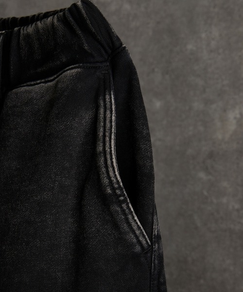 ADRER（アドラー）の「parachute cargo wide short pants / パラシュートカーゴワイドショートパンツ（その他パンツ・メンズ・ブラック系1/ブラック/グレー系1・XS/S/M/L）」の5枚目の写真