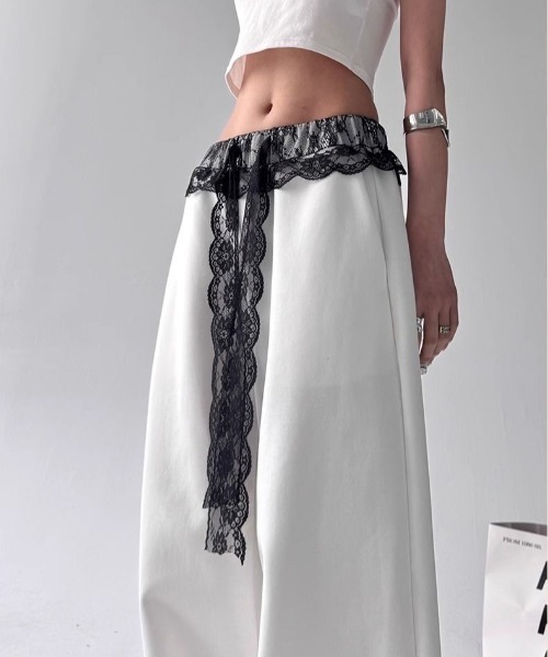 SHEENA（シーナ）の「レースレイヤードバタフライプリントスウェットワイドパンツ（スウェットパンツ・レディース・ホワイト/ブラック・M）」の16枚目の写真