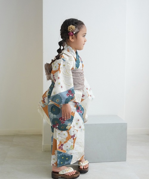 utatane（ウタタネ）の「キッズ浴衣3点セット ひよこ商店 マーガレットアプリコット裂取文（浴衣・キッズ・ブルー・100cm/110cm/120cm/130cm）」の5枚目の写真