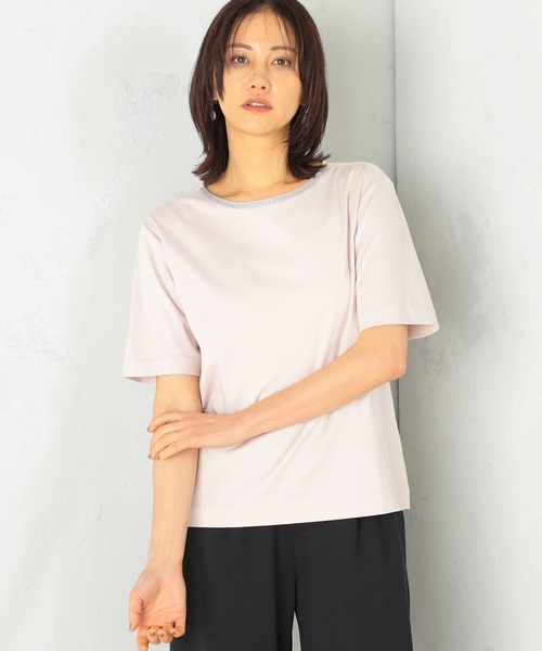 GALLORIA（ギャローリア）の「【キレメクシリーズ】衿ラメテープ　クルーネックTシャツ（Tシャツ/カットソー・レディース・スモークピンク/ブラック/ライトグレー/ホワイト・LL/S/M/L）」の4枚目の写真