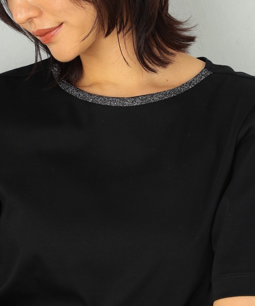 GALLORIA（ギャローリア）の「【キレメクシリーズ】衿ラメテープ　クルーネックTシャツ（Tシャツ/カットソー・レディース・スモークピンク/ブラック/ライトグレー/ホワイト・LL/S/M/L）」の10枚目の写真