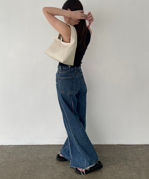 EFOLE(エフォル)の「【軽量/500ml収納/肩掛け】シュリンクミニバッグ(ハンドバッグ・レディース・イエロー/オフホワイト/ブラック・FREE)」の17枚目の写真