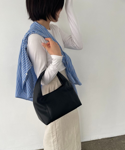 EFOLE(エフォル)の「【軽量/500ml収納/肩掛け】シュリンクミニバッグ(ハンドバッグ・レディース・イエロー/オフホワイト/ブラック・FREE)」の19枚目の写真