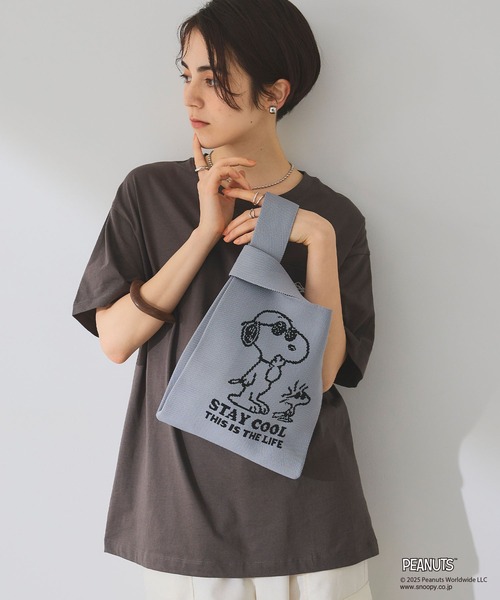cross marche(クロスマルシェ)の「【ピーナッツ/PEANUTS】スヌーピー&ウッドストック マルシェニットトートバッグ(トートバッグ・レディース・ブラック/ライトグレー・FREE)」の4枚目の写真