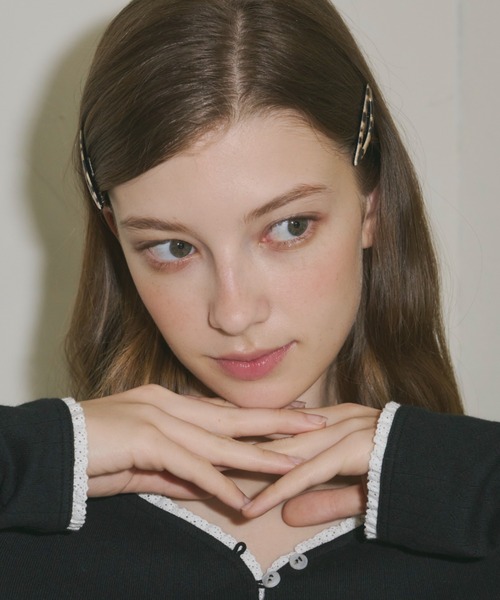 GIUNON(ジウノン)の「leopard oval hairpin 2set / レオパードオーバルヘアピン2個セット(ヘアピン・レディース・レオパード・FREE)」の8枚目の写真