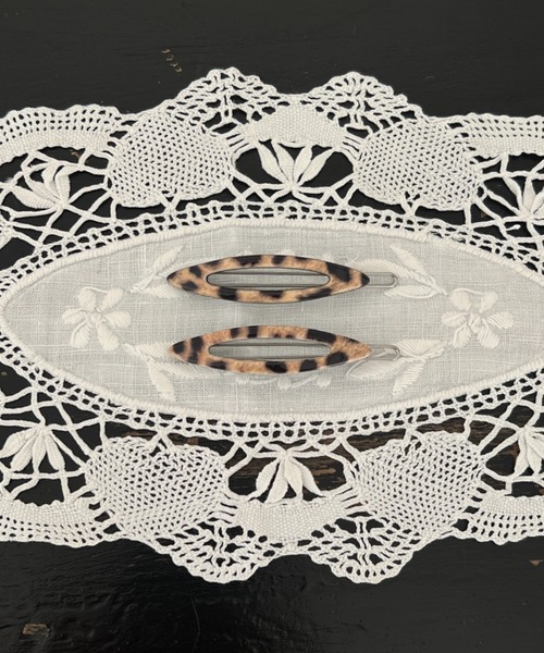 GIUNON(ジウノン)の「leopard oval hairpin 2set / レオパードオーバルヘアピン2個セット(ヘアピン・レディース・レオパード・FREE)」の19枚目の写真